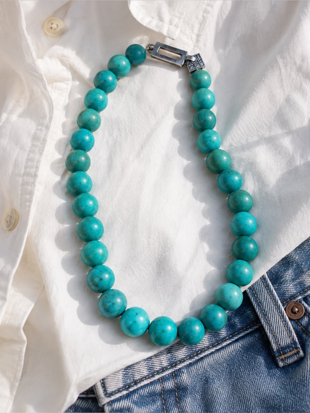 Turquoise Color Round Bead Necklace Silver Tone Clasp Choker